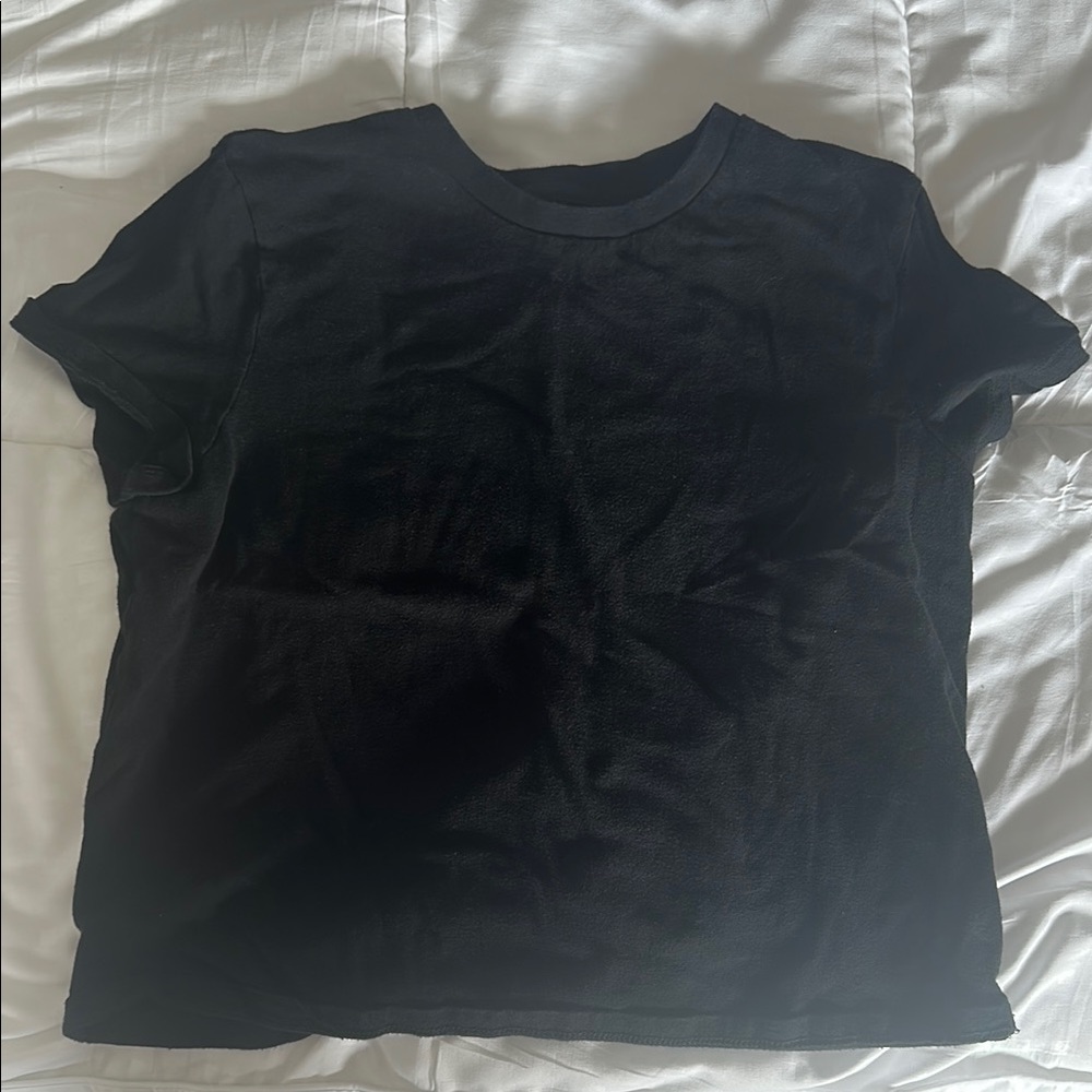 GAP Black Shrunken T-Shirt